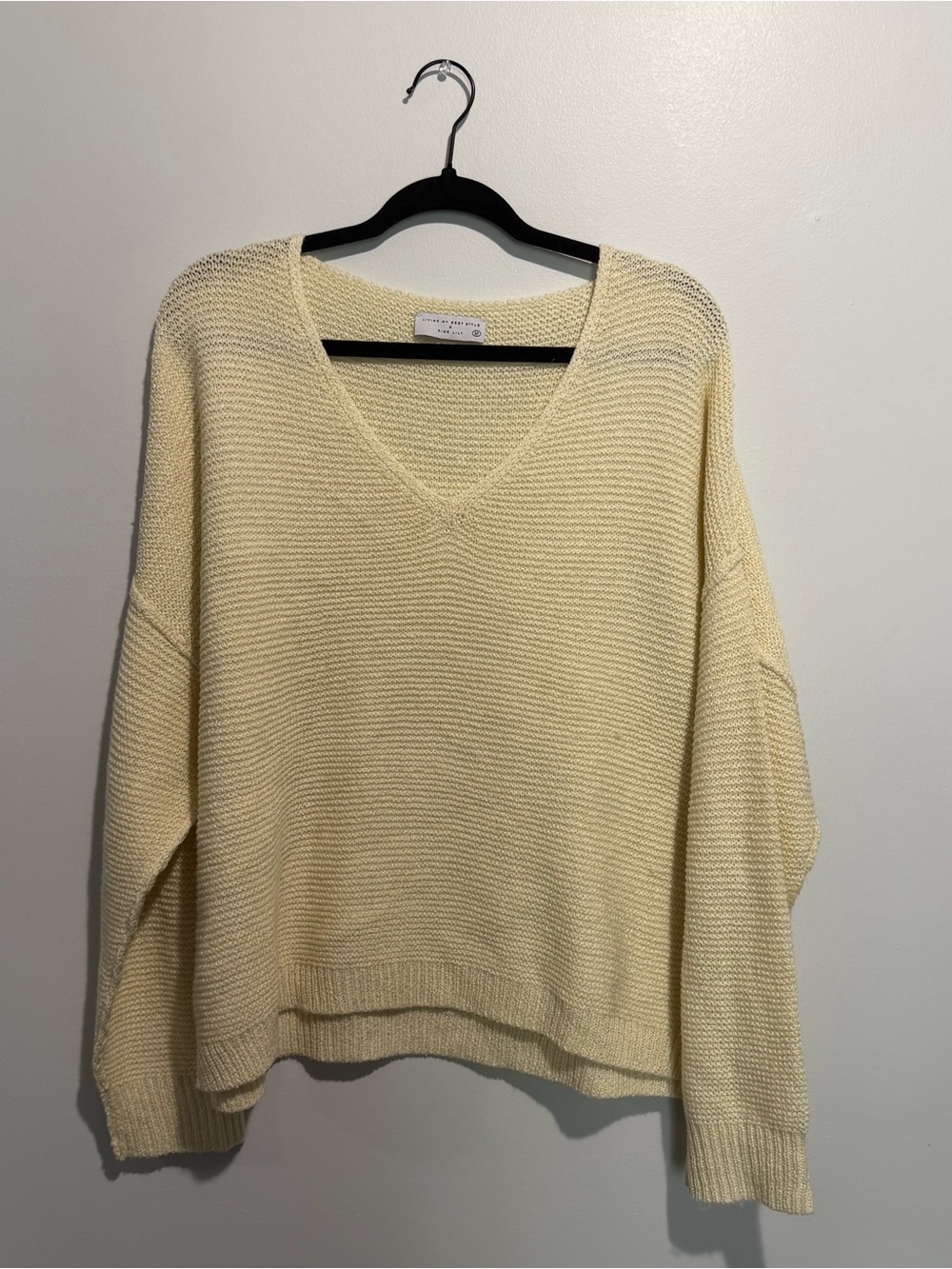 Living My Best Style x Pink Lily Cream V Neck Knit Sweater Medium